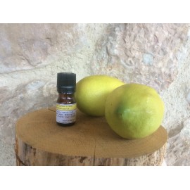 Lemon essential oil of Mallorca