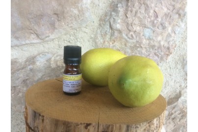 Lemon essential oil from Mallorca