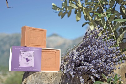 Jabón naturall de oliva y lavanda Soller Mallorca