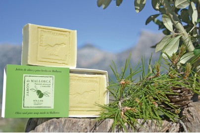 Olive and pine natural soap